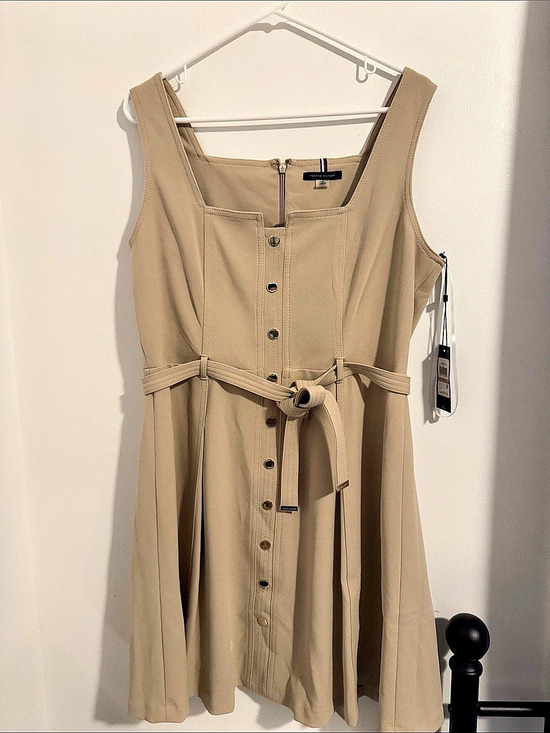 Tommy Hilfiger Dresses & Skirts - Tommy Hilfiger Button Front Mini Dress in Beige Size 12 NWT